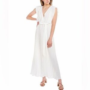 HL Affair White Pleated Maxi Dress